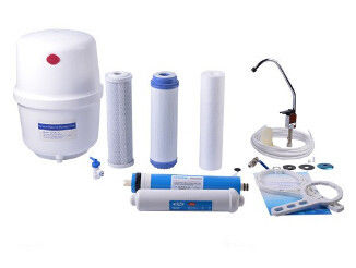 Sistem Filter Air Reverse Osmosis Bentuk Kotak Untuk Pola Bunga Rumah